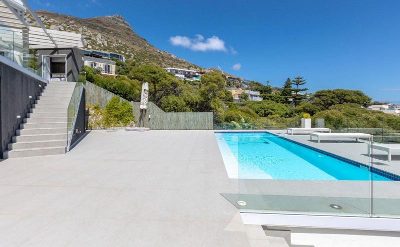 4 Bedroom Property for Sale in Llandudno Western Cape